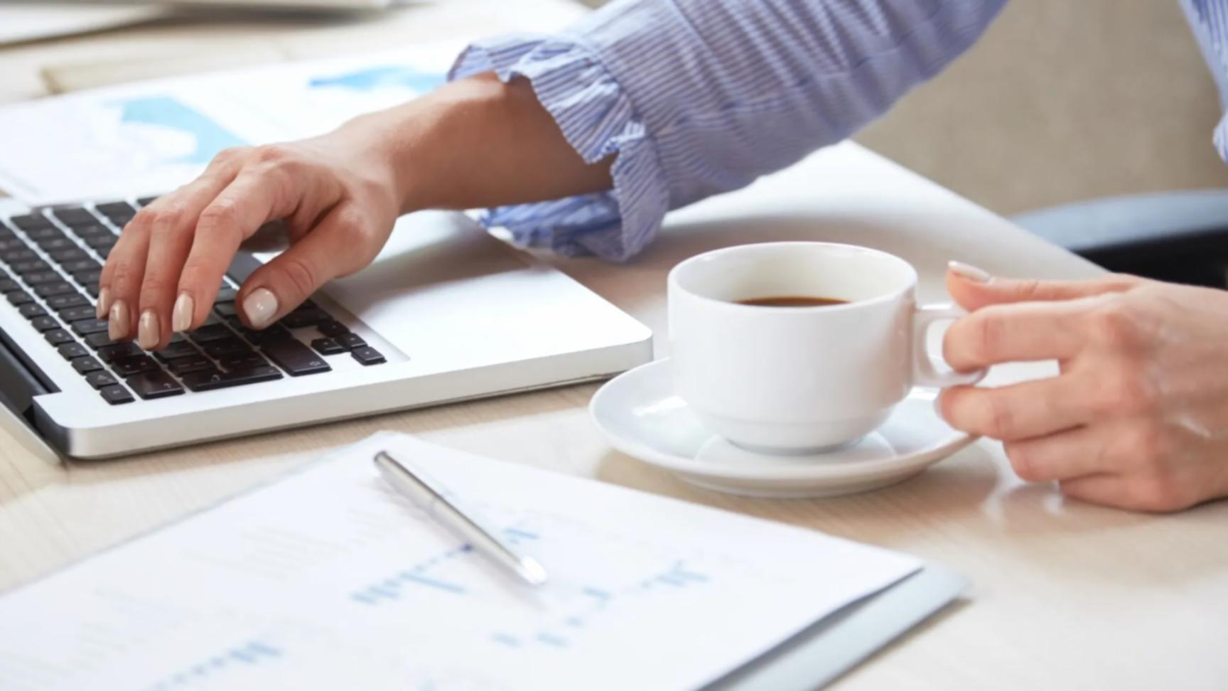 Praktische Workshop-Materialien und interaktive Übungen